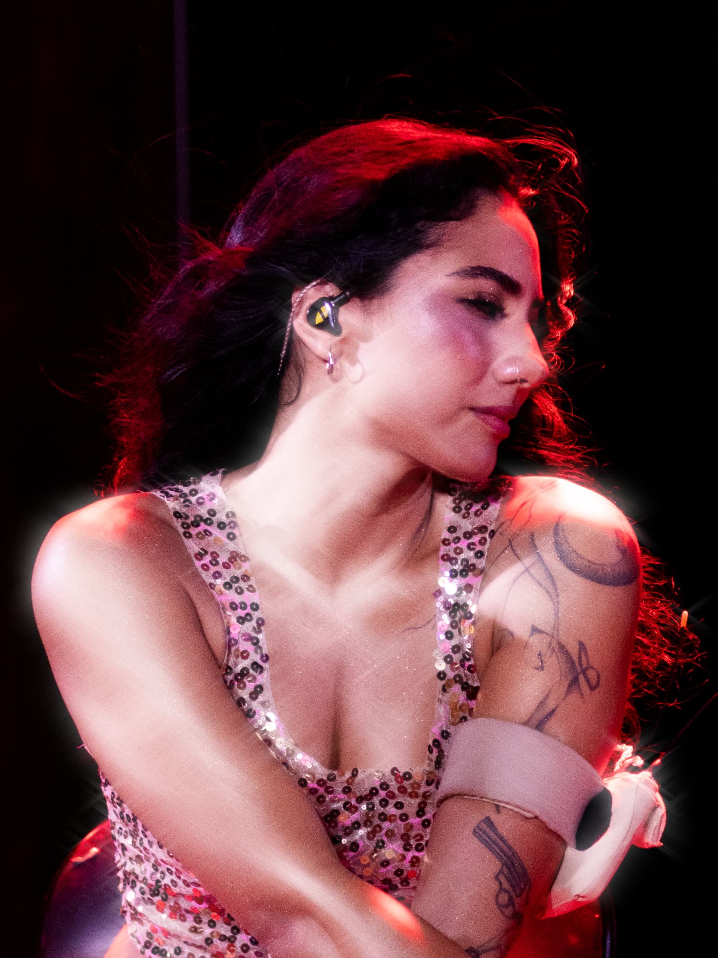 Live concert photograph 3 by Adriana Hernandez